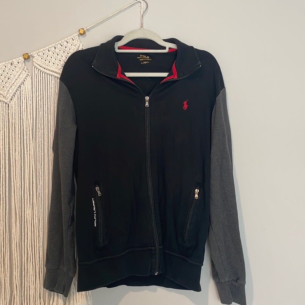 Men’s Polo Ralph Lauren performance jacket! ✨